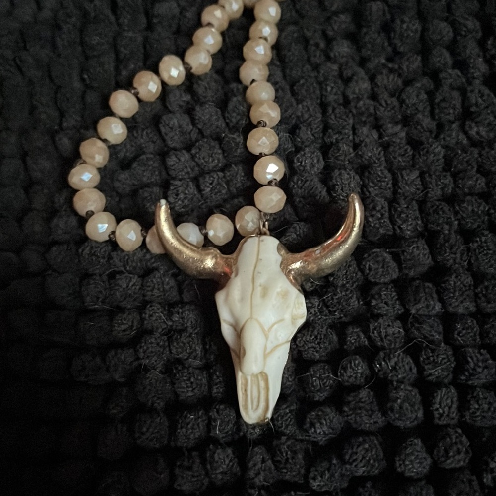 Free shipping! Cow skull beaded necklace!